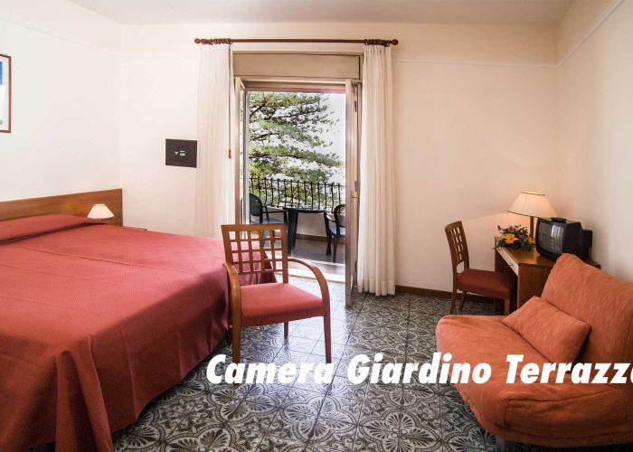 camera-vista-terrazza-giardino2_0